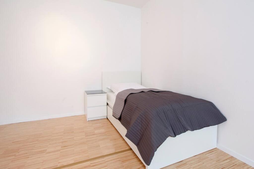 Exclusive 2-Room Souterrain Apartment Nuremberga Exterior foto