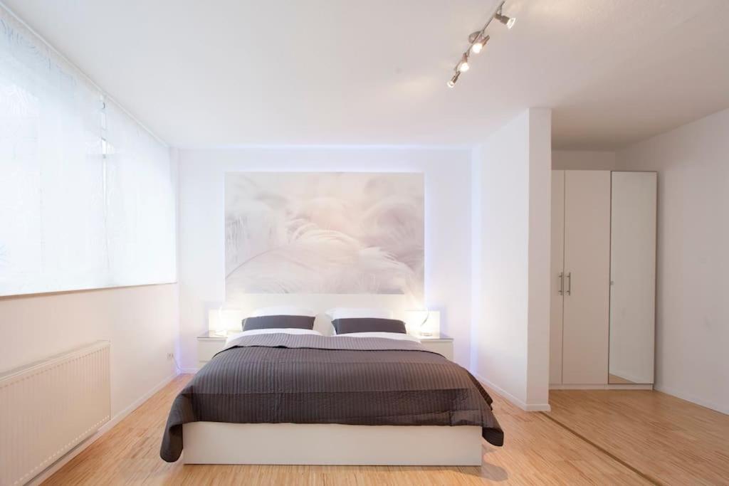 Exclusive 2-Room Souterrain Apartment Nuremberga Exterior foto
