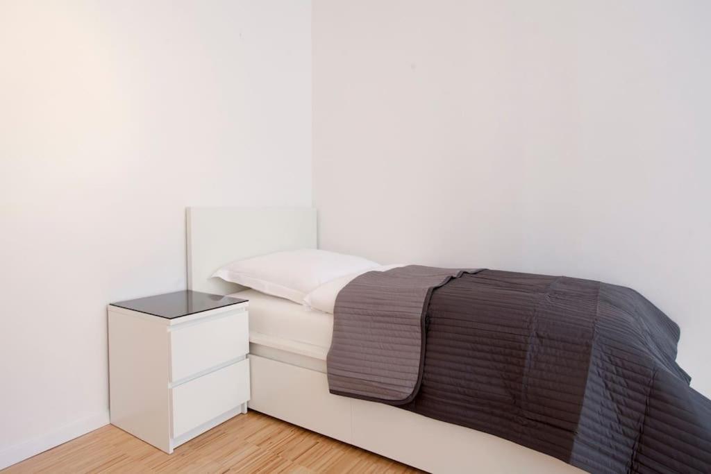 Exclusive 2-Room Souterrain Apartment Nuremberga Exterior foto