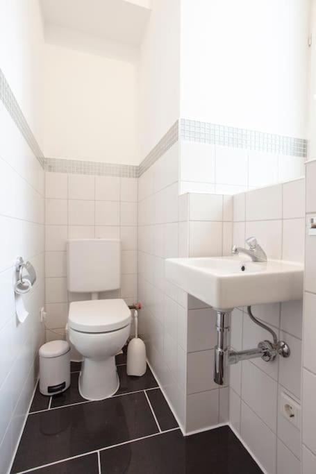 Exclusive 2-Room Souterrain Apartment Nuremberga Exterior foto